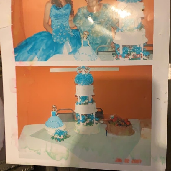 JAFRA Royal Jelly Milk Balm face cream - Picture 11 of 15